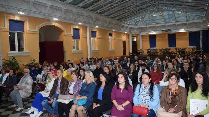 Nyelvtanfolyamok indultak a Rákóczi Főiskolán - Ablak a világra. Fotó: Kárpátinfó/ Kovács Erzsébet