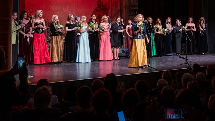 Beregszászi Olga és barátai jótékonysági koncertje Budapesten - Száz perc – száz emberért 