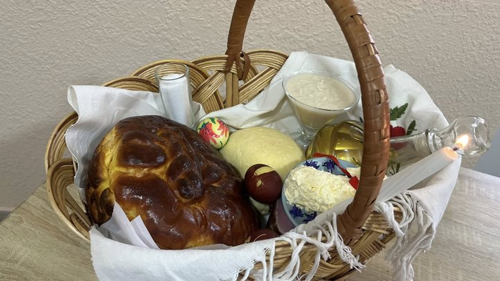 Ízek és hagyományok – a kárpátaljai gasztroműhely következő foglalkozásán - Mi kerül a húsvéti kosárba? Fotó: Kárpátinfó/ Kovács Elemér