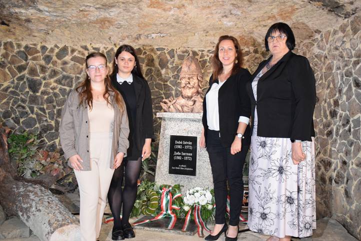 Megemlékezés a szerednyei Dobó pincében - A közös múlt kötelez. Fotó: Kárpátinfó/ Kovács Elemér