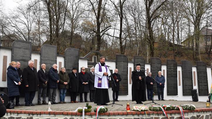 80 éve történt. Megemlékezés a sztálini terror áldozatairól - Szolyva, a magyar Golgota. Fotó: Kárpátinfó/ Kovács Elemér