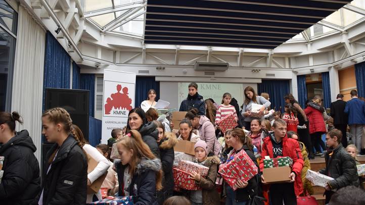 Karácsonyi ünnepség a KMNE szervezésében - A nagycsaládosok hisznek a jövőben. Fotó: Kárpátinfó/ Kovács Erzsébet