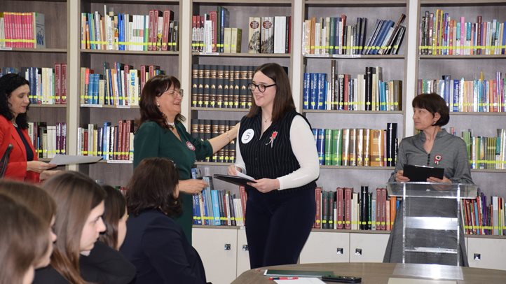 Prózaíró verseny a beregszászi Felsőfokú Szakképzési Intézetben - Jókai újratöltve. Fotó: Kárpátinfó/ Kovács Erzsébet