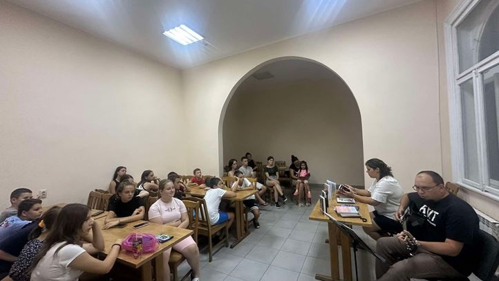 Keresztyén Balázs olvasótábor a KMPSZ szervezésében - Életre kelt irodalom. Fotó: Kárpátinfo/Kovács Erzsébet