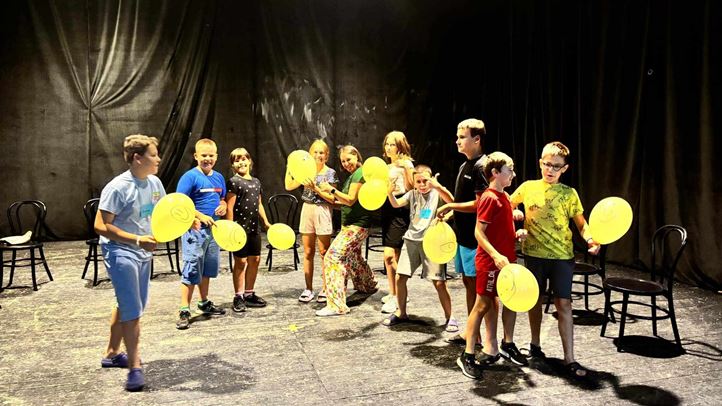 Keresztyén Balázs olvasótábor a KMPSZ szervezésében - Életre kelt irodalom. Fotó: Kárpátinfo/Kovács Erzsébet