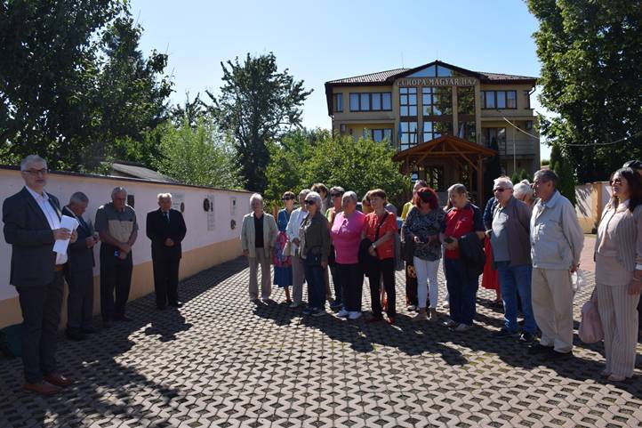 Újabb neves beregszászi kapott emléktáblát - Schober Ottóra emlékeztek. Fotó: Kárpátinfó/ Marton Erzsébet