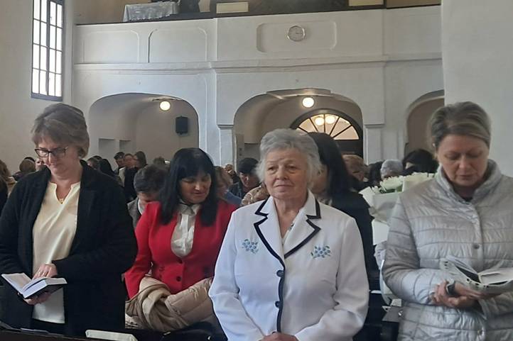 Nőszövetségi csendesnap Técsőn - Magvetés a családban – imára kulcsolt kézzel, lankadatlan hittel