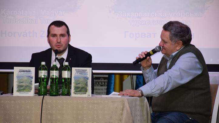 Turisztikai könyvbemutató a Munkácsy Mihály Magyar Házban - Bakancsra fel! Fotó: Kárpátinfo/Kovács Elemér