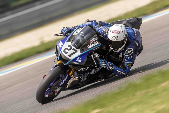 A H-Moto Team pilótája ezúttal az Alpok Adria Bajnokság szezonnyitóján állt rajthoz a Slovakiaringen. Fotó: Izsó Krisztián 