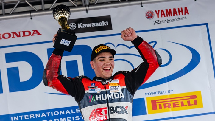 Görbe Soma bearanyozta a H-Moto UNI Győr Team idei IDM-premierjét a Sachsenringen. Fotó: Racing Passion Photography - Damon Teerink