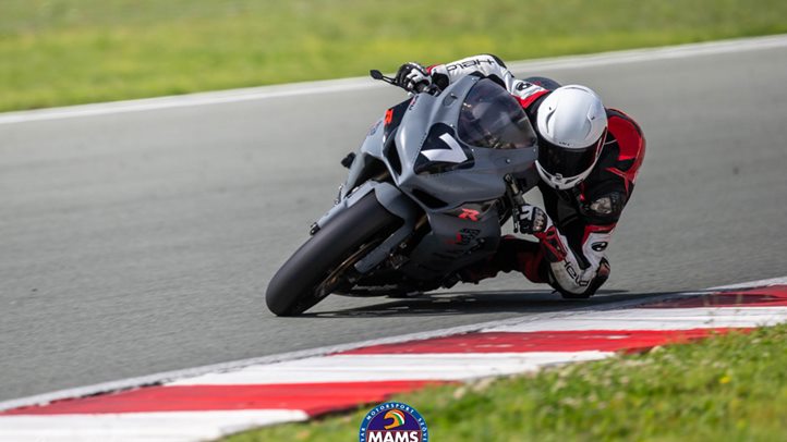 Elkezdődött a szezon az Országos Bajnokságban! - Kiváló egyéni teljesítmények és remek hangulat az első fordulóban, Grobnikban! Fotó: Izsó Krisztián