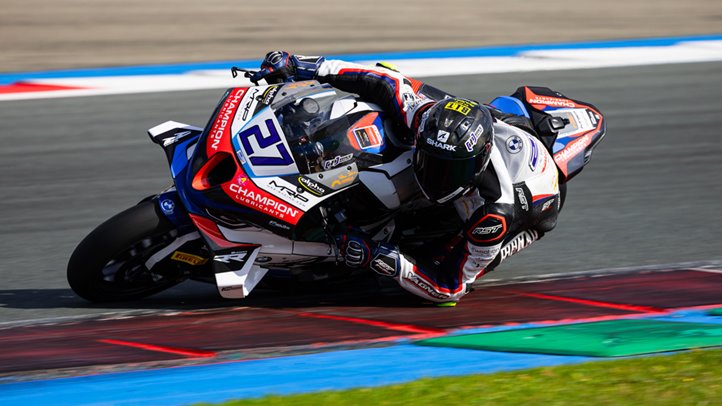 Nürburgringen nagy bravúrra készülnek a H-Moto UNI Győr Team motorosai az IDM hatodik fordulójában - Görbe Soma már ezen a hétvégén bajnoki címet ünnepelhet az IDM-ben! Fotó: Racing Passion Photography - Damon Teerink