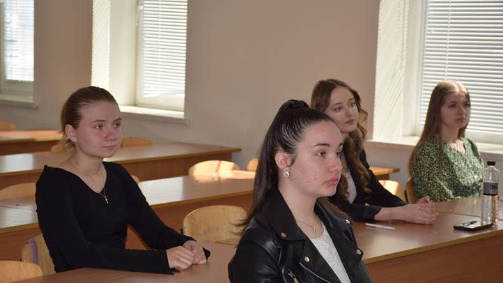 Anyanyelvi vetélkedő a KMPSZ szervezésében - Nyelvünk – a végső menedék. Fotó: Kárpátinfo/ Kovács Elemér