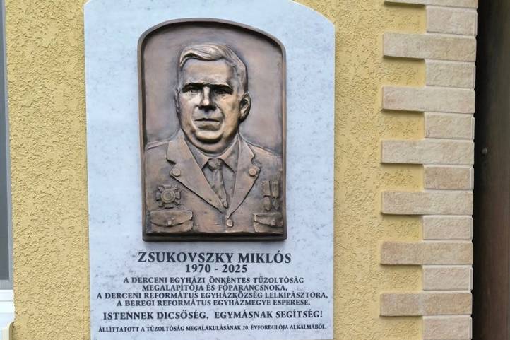 Dercenben emléktáblát és emlékszobát avattak Zsukovszky Miklós tiszteletére - Szolgálat Isten dicsőségére, embertársaink javára