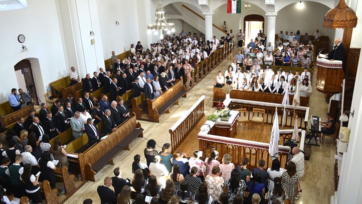 A Kárpátaljai Református Egyházkerület központi tanévnyitó ünnepségén - Hittel, hűséggel, reménységgel.  Fotó : Kárpátinfó/Marton Erzsébet
