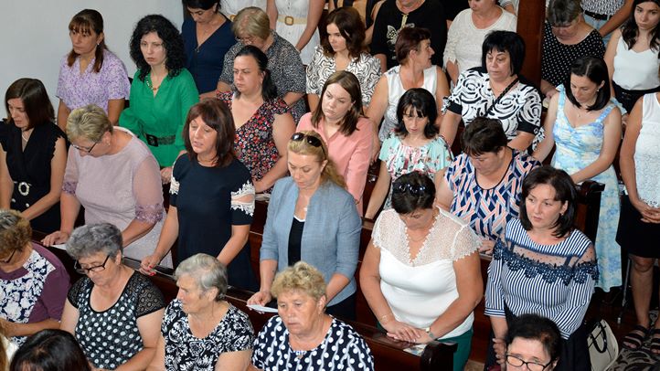 A Kárpátaljai magyar iskolák központi tanévnyitó ünnepségén - „Mindeddig megsegített minket az Úr”  Fotó: Fábián Zoltán 