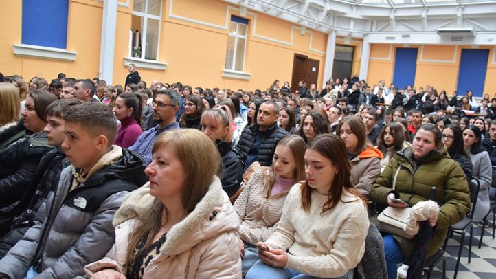 Nyílt nap a Rákóczi Főiskolán - Sokrétű képzési lehetőség anyanyelven, kulturális élmény várja a fiatalokat