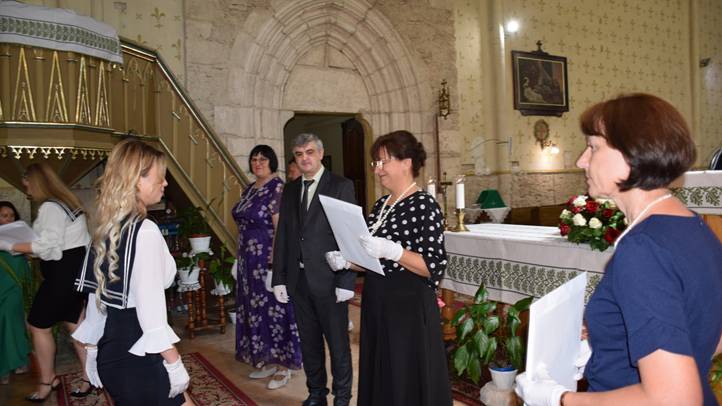 Diplomaátadó ünnepség a Felsőfokú Szakképzési Intézetben - Higgyünk álmaink szépségében. Fotó: Kárpátinfó/ Kovács Elemér