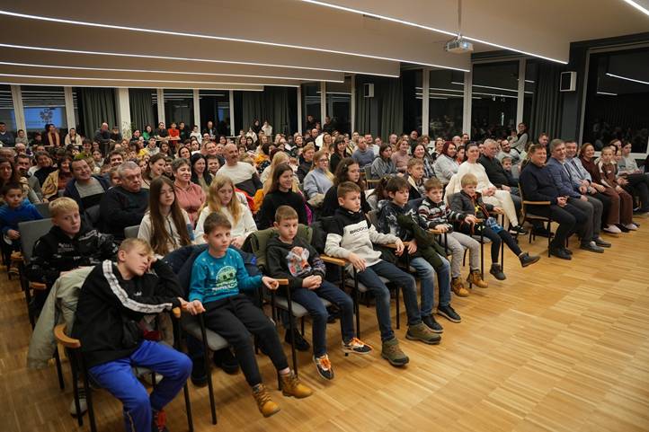 Téli töltekezés a Rákóczi Táborban - Kárpátaljai nagycsaládosok közösségi hétvégéje Sátoraljaújhelyen