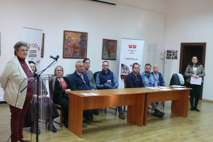 Népzene- és néptáncoktatók módszertani képzése Beregszászban - Tanulás, örömzenélés, közösségépítés