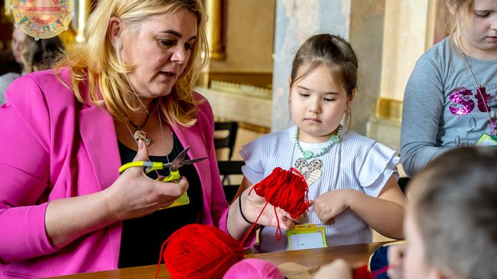 Kárpát-medencei családi nap az Országházban kárpátaljai résztvevőkkel - A családokban rejlik a nemzet jövője