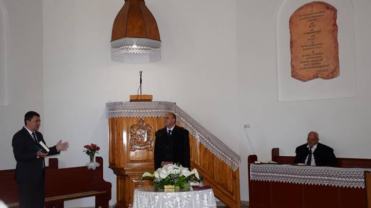 Lelkészbeiktatás Balazséron - Isten melletti elköteleződés. Fotó: Kárpátinfo/ Marton Erzsébet