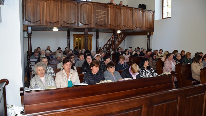Egyházmegyei nőszövetségi csendesnap Salánkon - „Ne szűnjetek meg hálát adni” Fotó: Kárpátinfó/ Marton Erzsébet