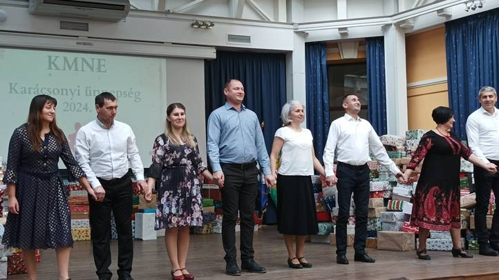 Karácsonyi ünnepség a KMNE szervezésében - A nagycsaládosok hisznek a jövőben. Fotó: Kárpátinfó/ Kovács Erzsébet
