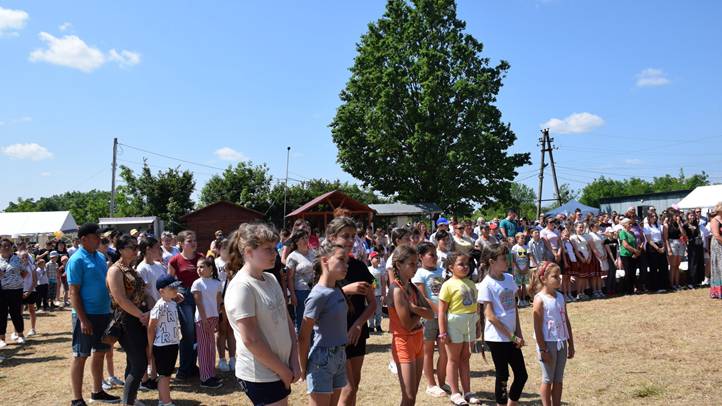 Kistérségi gyermeknap Asztélyban - A gyermek a jövőnk. Fotó : Kárpátinfó/ Kovács Erzsébet