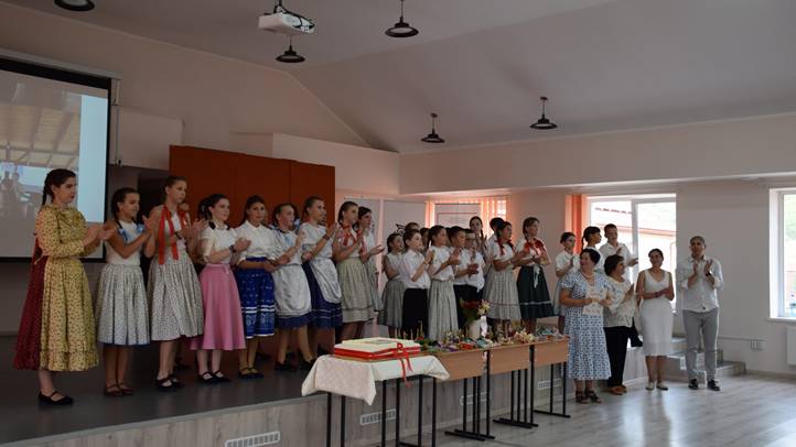 Tizenötéves a Bereg-vidéki Népzenei és Néptánctábor - Megtartó hagyományok, gyökerek. Fotó: Kárpátinfó/ Kovács Erzsébet