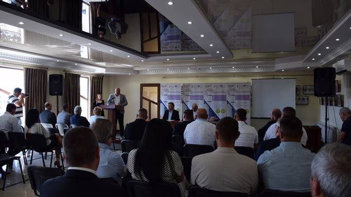 Partnerség határok nélkül: Projektindító Nagydobronyban - Együttműködés a jobb felkészültség és a határokon átnyúló katasztrófamegelőzés érdekében. Fotó: Kárpátinfó/ Kovács Erzsébet