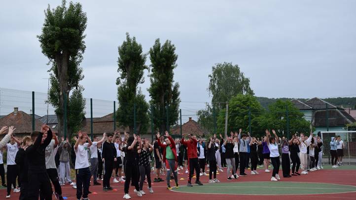 Egészség- és sportnap a beregszászi Felsőfokú Szakképzési Intézetben - Ép testben, ép lélek. Fotó: Kárpátinfó/ Kovács Erzsébet