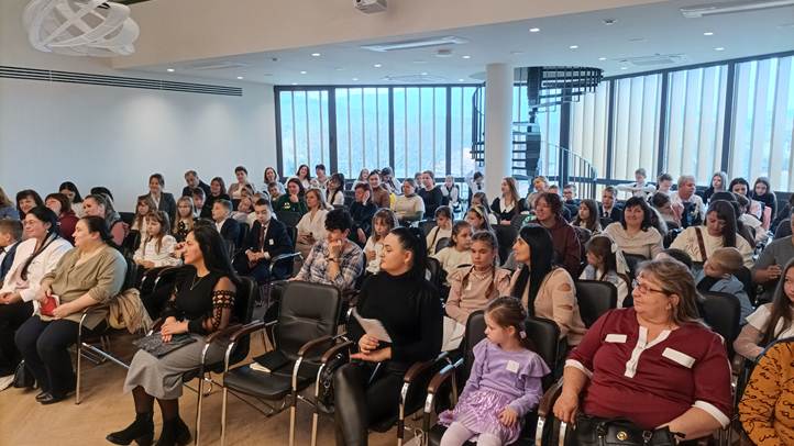 Erzsébet-napi szavalóverseny az Ortutay Elemér Görögkatolikus Központban - Tisztelgés Osvát Erzsébet munkássága előtt. Fotó: Kárpátinfó/ Kovács Erzsébet