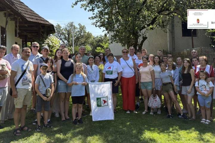 Munkaland és vízitúra a nagycsaládosokkal
