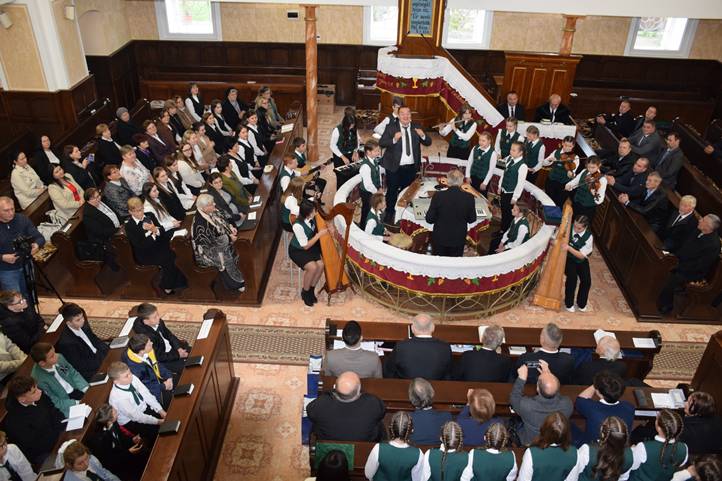 Harmincéves a Nagydobronyi Református Líceum - Hit, áldozatkészség, kitartás. Fotó: Kárpátinfó/ Marton Erzsébet