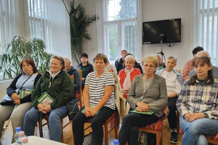 A Mitracsek Presszó turnéja Csurgón