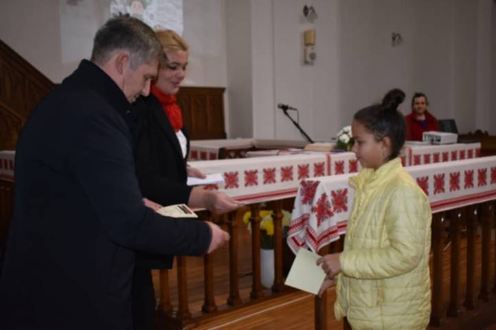 Hit, család, nemzet  - Díjátadóval zárult a KMNE ’56-os pályázata és ösztöndíjprogramja