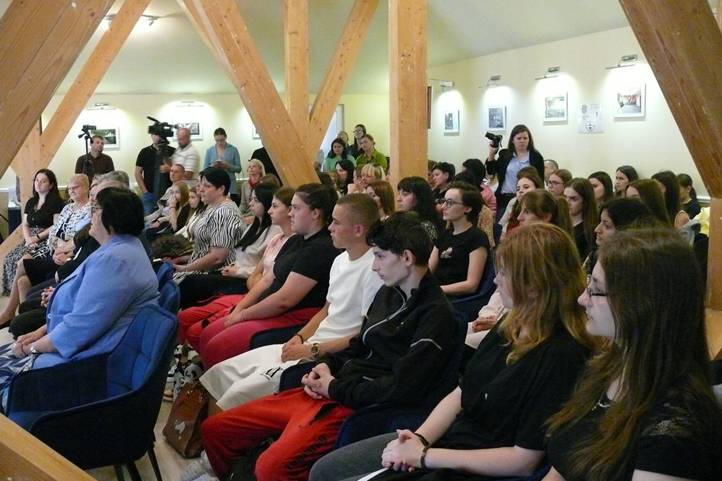 A Kótyuk István akadálymentesítő tanfolyam megnyitóján - Nyelvismeret – közösségi együttélés és elfogadás. Fotó: Kárpátinfó/ Kovács Elemér