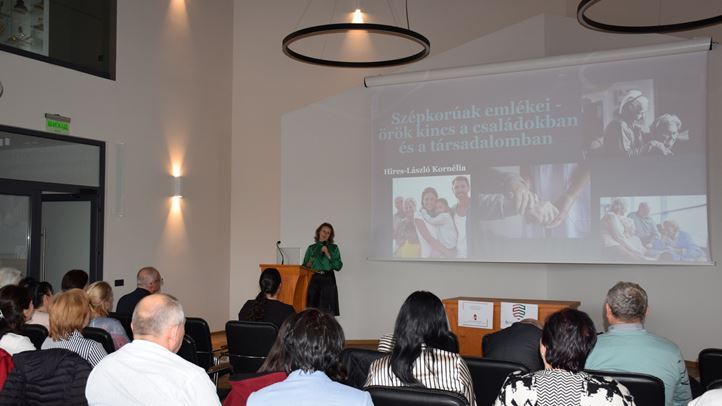 Otthoni beteggondozói szakmai nap Beregszászban - „Erősítsétek a lankadt kezeket…!” Fotó: Kárpátinfó/ Kovács Erzsébet