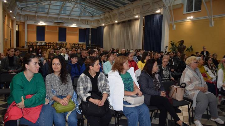 Nyelvtanfolyamok indultak a Rákóczi Főiskolán - Ablak a világra. Fotó: Kárpátinfó/ Kovács Erzsébet