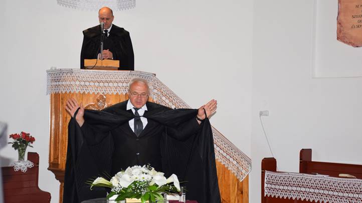 Lelkészbeiktatás Balazséron - Isten melletti elköteleződés. Fotó: Kárpátinfo/ Marton Erzsébet