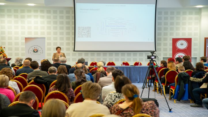 Kulcs a sikeres pályázatokhoz - Erdélyi Hagyományok Háza Alapítvány konferenciája a sikeres pályázatokért. Fotó: Erdélyi Hagyományok Háza