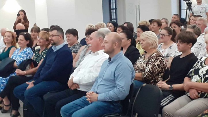 Berecz András felnőtteknek mesélt Beregszászon - Félbevágott pipafüst