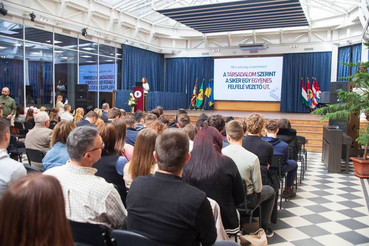Karriernap és Öregdiák Expo a Rákóczi Egyetemen - Siker, tapasztalat, inspiráció. Fotó: Kurmay Anita