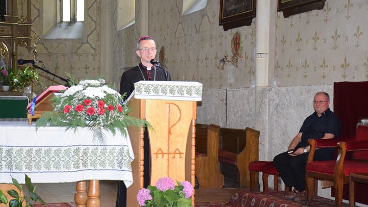 Imádkozó édesanyák egyházmegyei találkozója Beregszászban - „Jöjjetek hozzám mindnyájan, akik megfáradtatok…”  Fotó: Kárpátinfo/Kovács Erzsébet