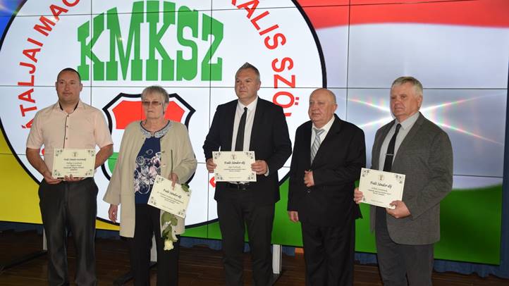 A KMKSZ közgyűlése Beregszászon - Harmincöt éve a kárpátaljai magyarság szolgálatában. Fotó:Kárpátinfo/Kovács Elemér