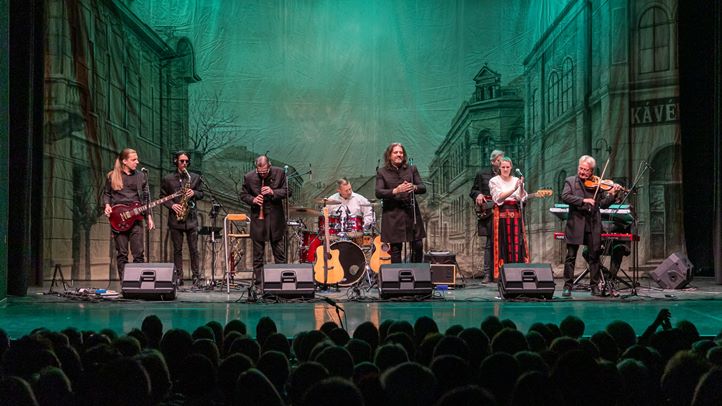 Beregszászi Olga és barátai jótékonysági koncertje Budapesten - Száz perc – száz emberért 