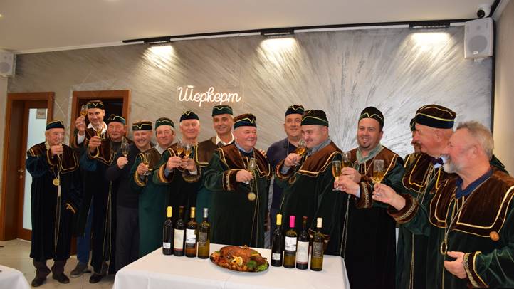 A beregszászi borlovagok találkozóján - Klímaváltozás: kihívások és válaszok.Fotó: Kárpátinfó/ Kovács Elemér