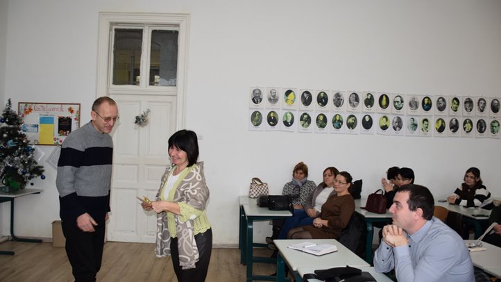 Pedagógusaink, néptánccsoportjaink munkájának elismerése - Verbőci siker a Kedvenc tanárom szavazáson. Fotó: Kárpátinfó/ Kovács Elemér