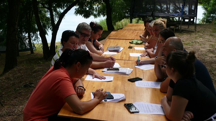 A nagycsaládosok helyi összekötőinek találkozóján - Mérlegvonás, jövőbe tekintés, ötletbörze. Fotó: Kárpátinfo/Kovács Elemér